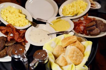 Old Mill breakfast being served