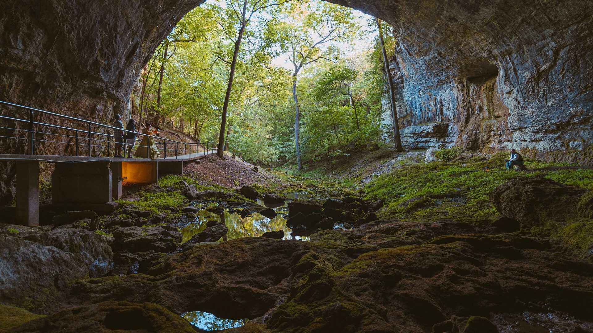 Smallin Civil War Cave is a historic site in Missouri