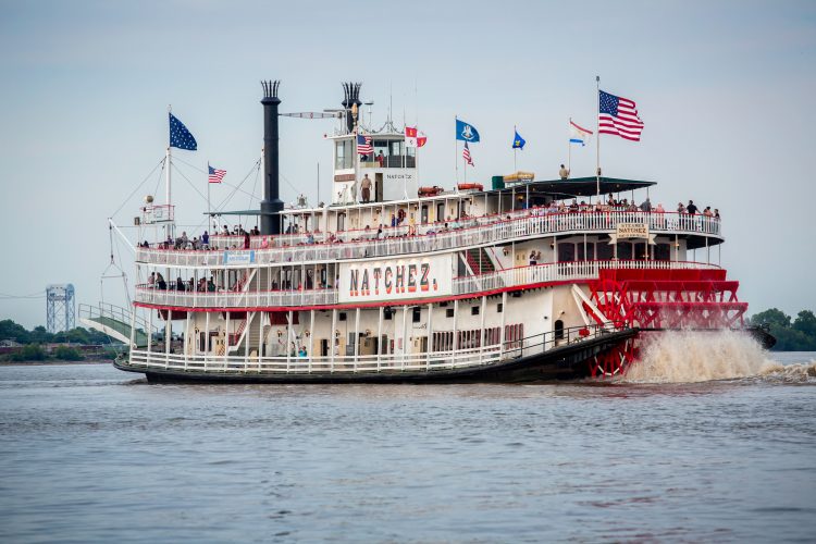 steamboat natchez new orleans louisiana