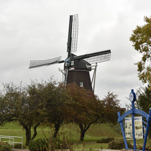 De Immigrant Dutch windmill in Fulton Illinois