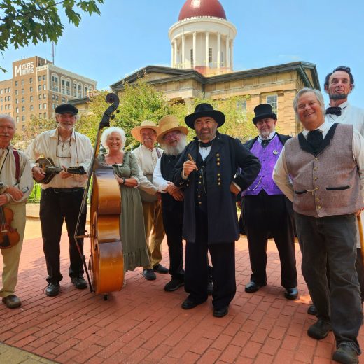 historical actors at alive on the plaza springfield illinois