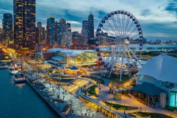 navy pier at night chicago illinois